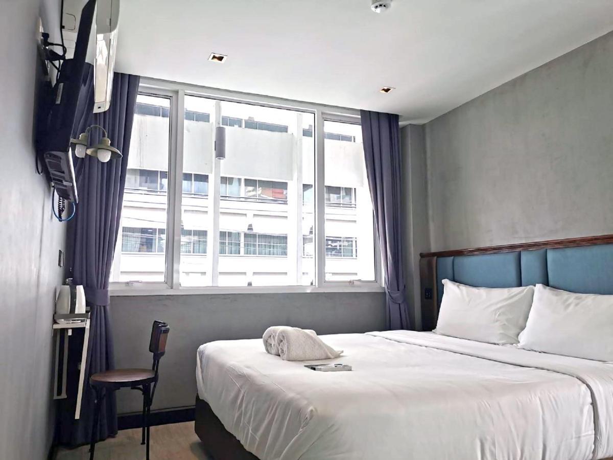 Narawad Boutique Hotel Bangkok Exterior photo